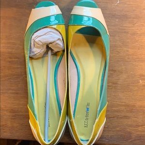 Kitten heel open toe dress shoes!